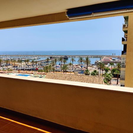 Apartamento Cerca De La Playa Con Piscina フエンヒロラ エクステリア 写真