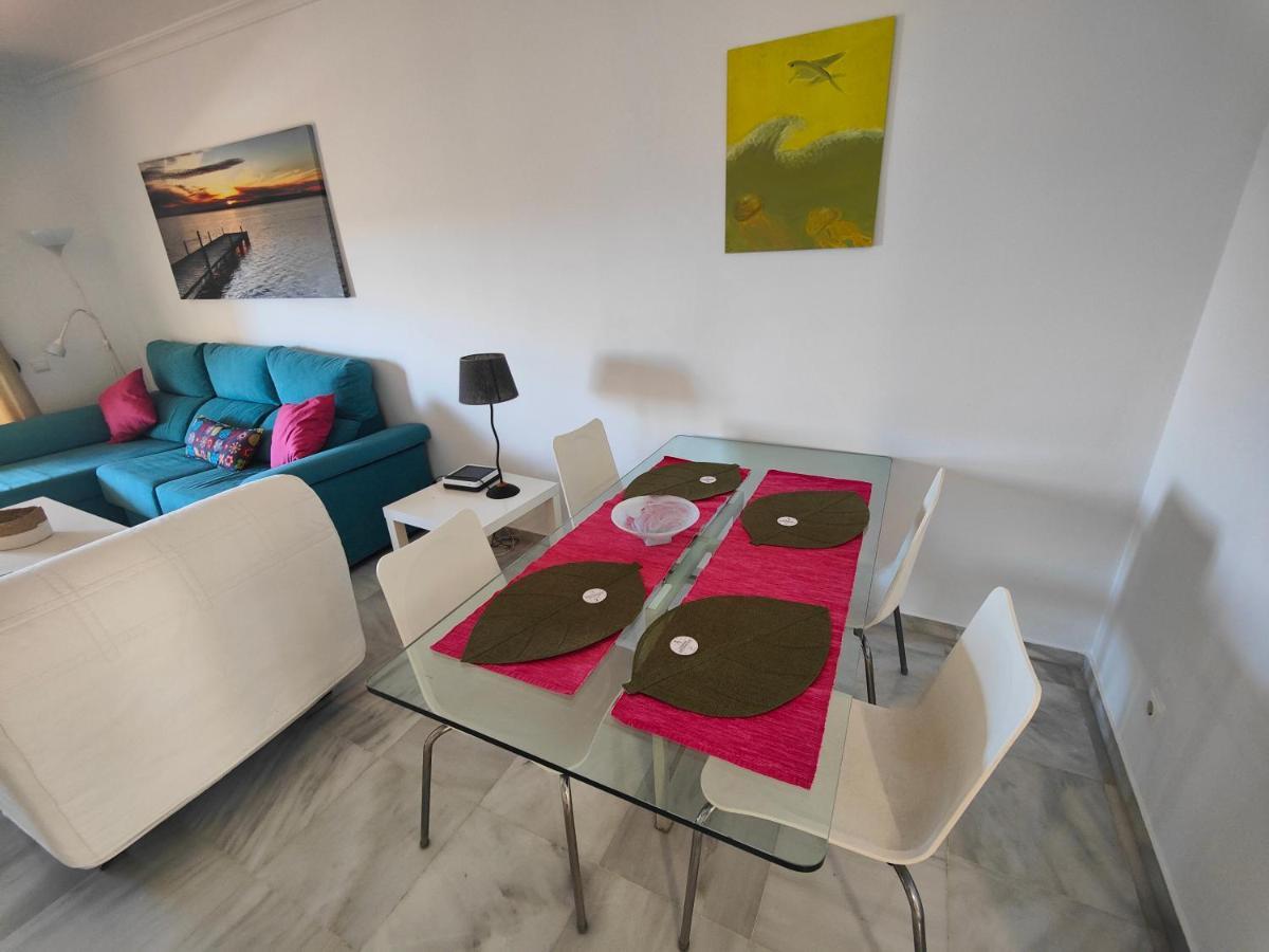Apartamento Cerca De La Playa Con Piscina フエンヒロラ エクステリア 写真